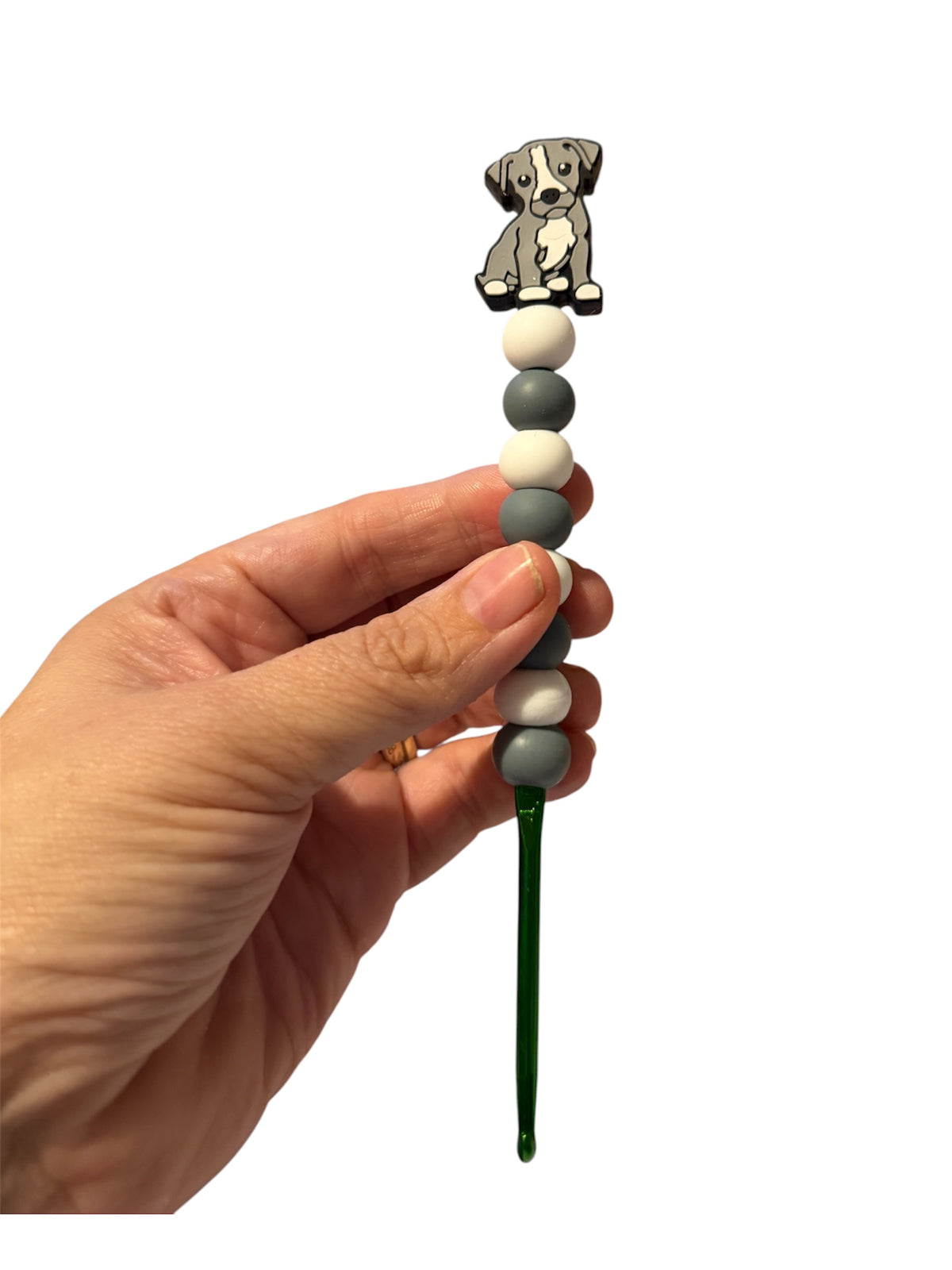 4mm hook - grey puppy