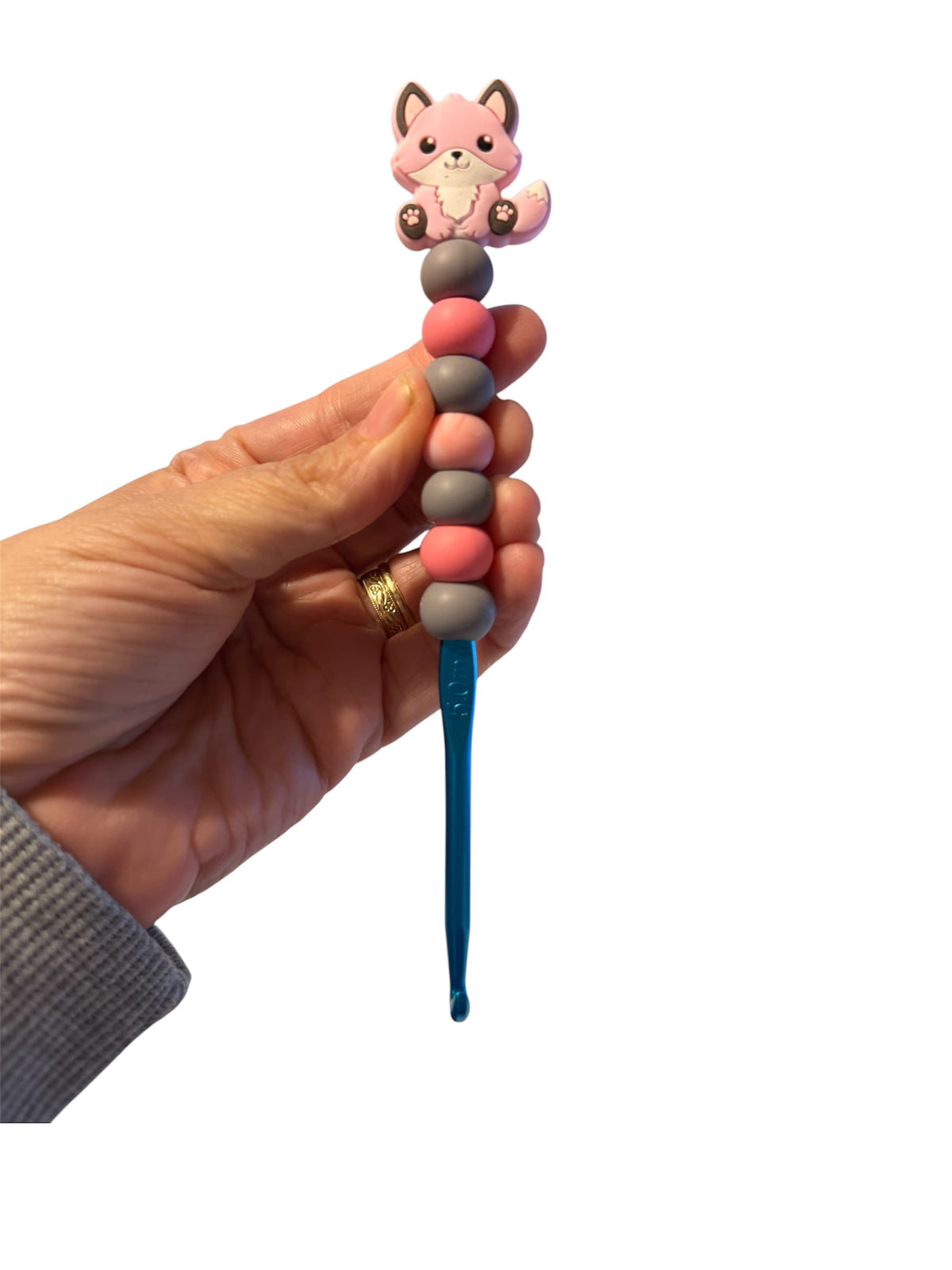 5mm hook - pink fox